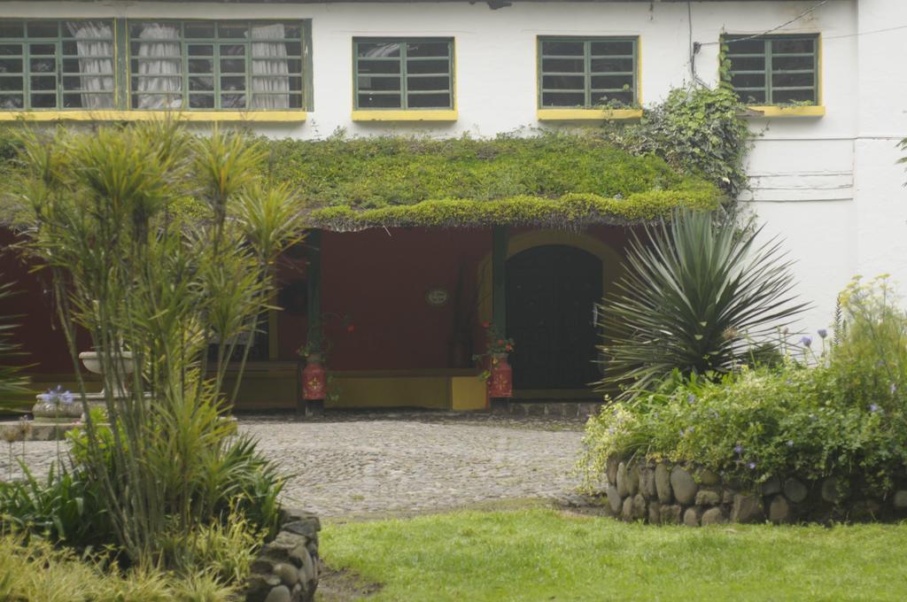 Bed and Breakfast Molino San Juan à Cayambe Extérieur photo
